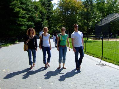 von links nach rechts:<br />
Lisa, Lesley, Jane, Ian